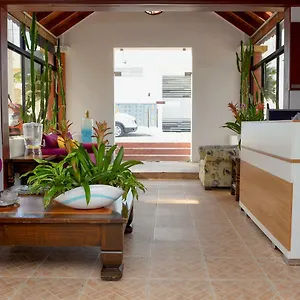 Onyx Aparta Apartamento
